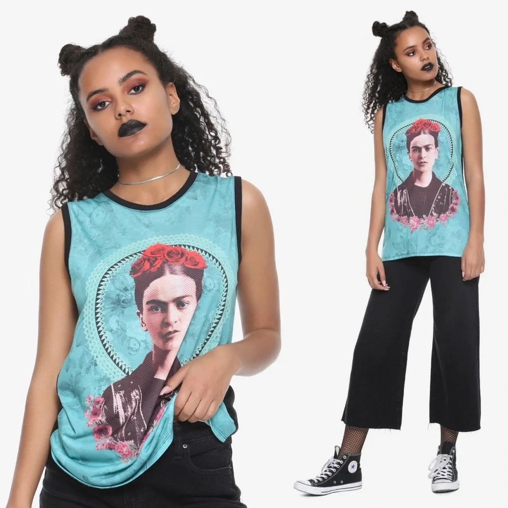 🔴 Frida Kahlo Roses Muscle Top